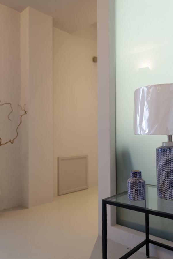 B&B Questa Casa Non E'Un Albergo 팔레르모 외부 사진