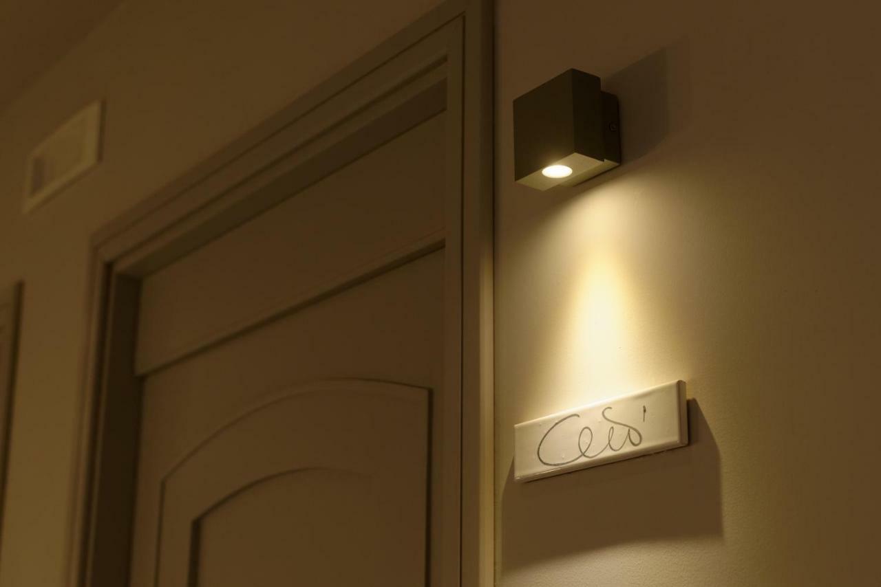 B&B Questa Casa Non E'Un Albergo 팔레르모 외부 사진