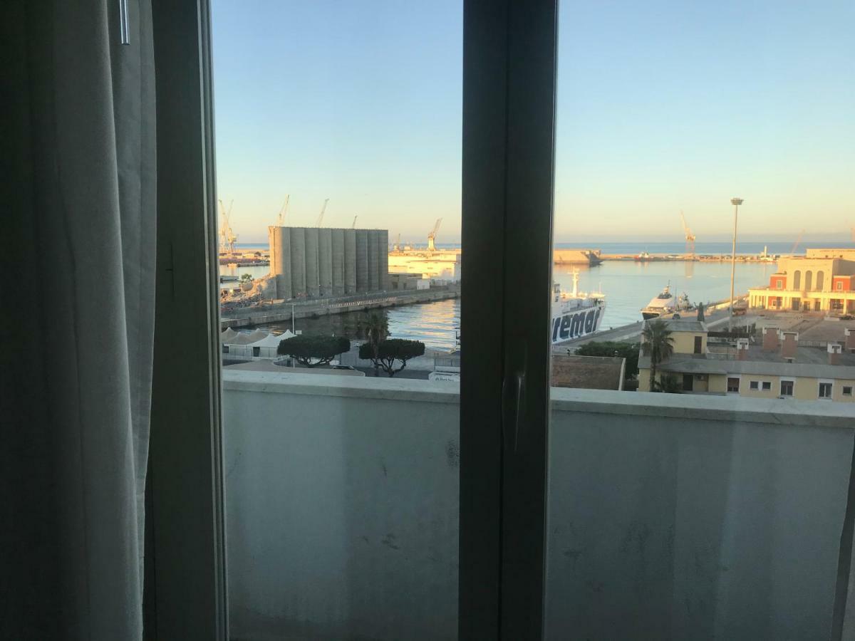 B&B Questa Casa Non E'Un Albergo 팔레르모 외부 사진